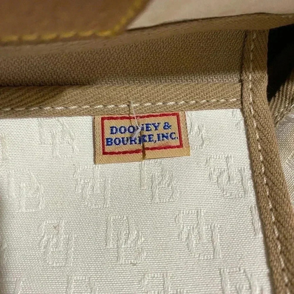Dooney Bourke white canvas leather satchel handbag - Picture 15 of 15